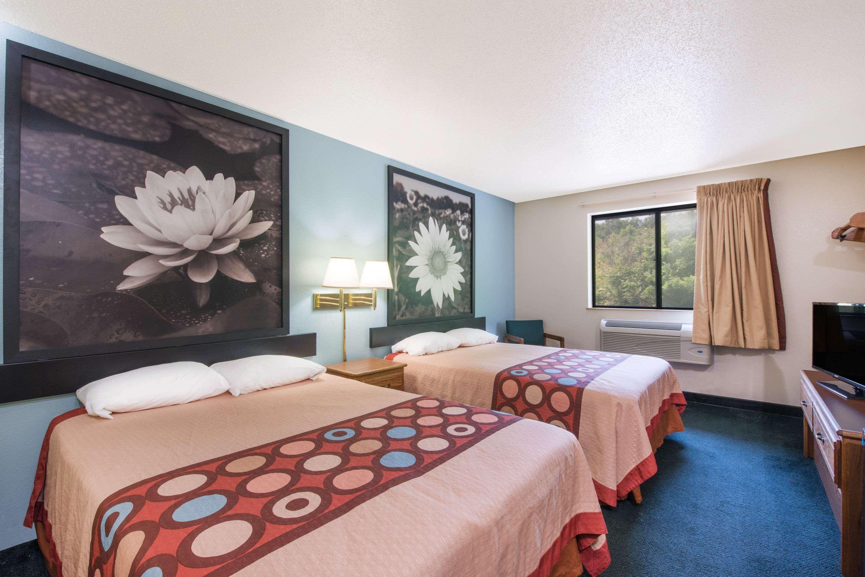 Super 8 By Wyndham Thurmont Exterior photo